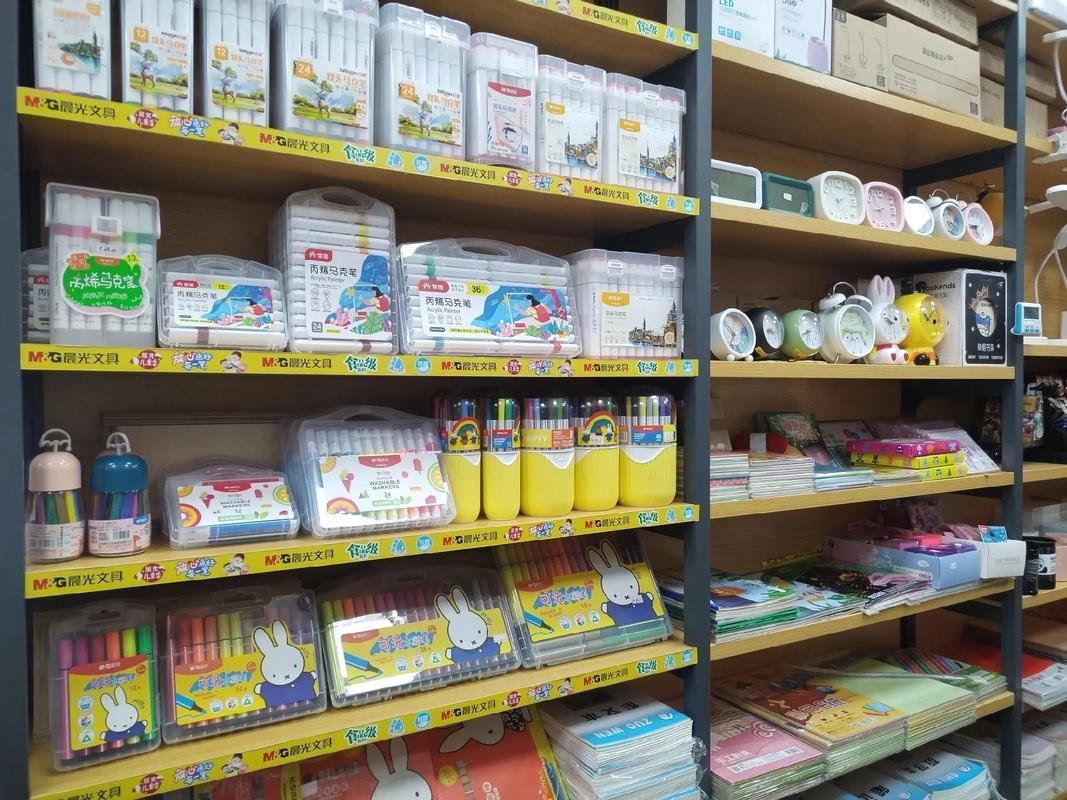 西一路晨光文具 藏在街角的寶藏學(xué)習(xí)空間，一應(yīng)俱全的趣味啟蒙地